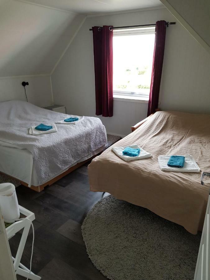 1 Room In The Yellow House, Close To Airport & Lofoten Evenskjer Zewnętrze zdjęcie
